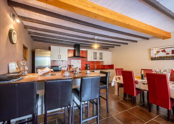 Ensemble La Campone 8/14 Personnes * Montbel (Lozere)
